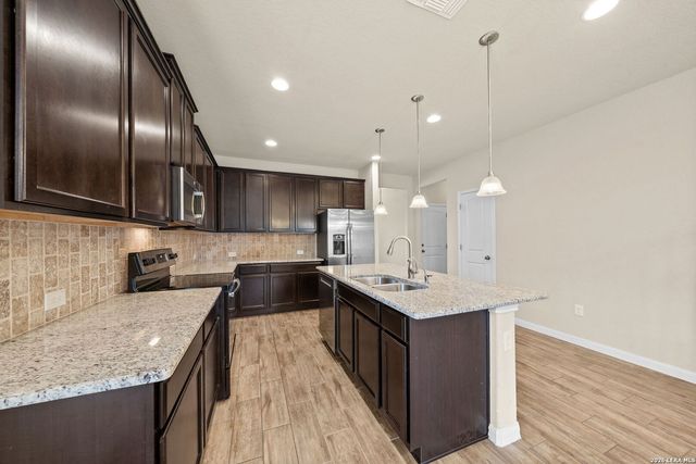 13207 Frio Parke, San Antonio, TX 78254