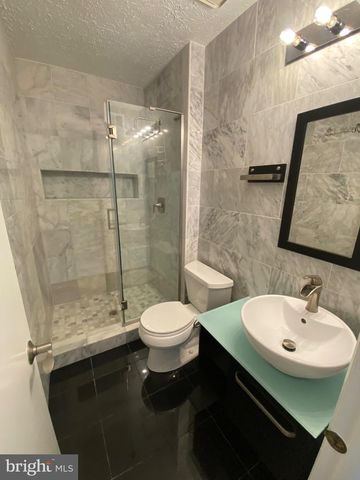 8626 ANNA CT, Manassas Park, VA 20111