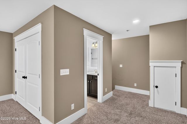392 Shackleford Drive, Wilmington, NC 28411