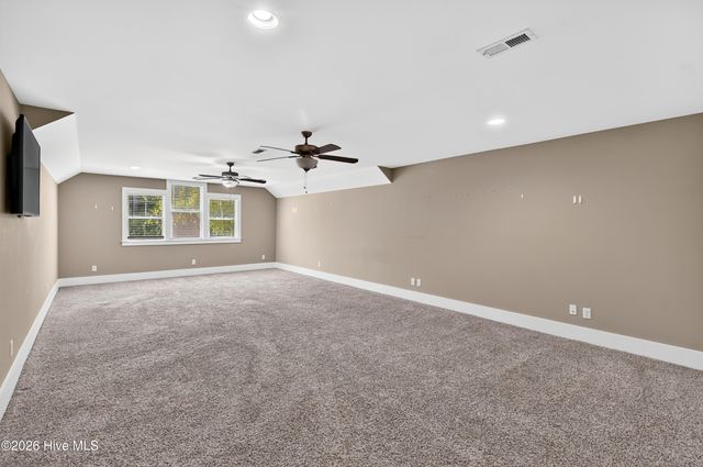 392 Shackleford Drive, Wilmington, NC 28411