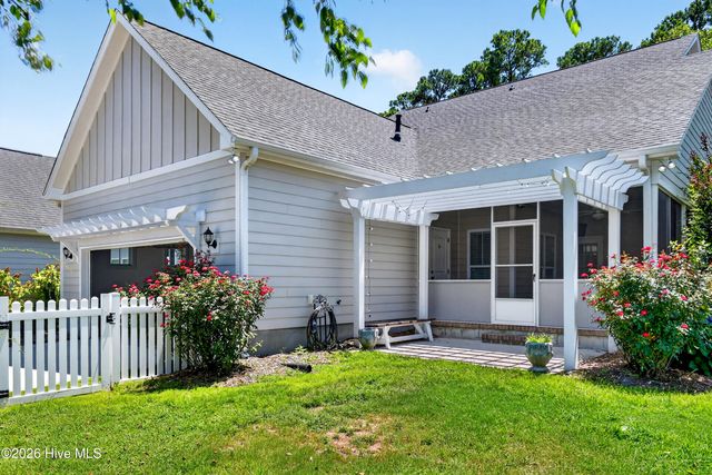 392 Shackleford Drive, Wilmington, NC 28411