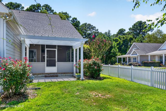 392 Shackleford Drive, Wilmington, NC 28411