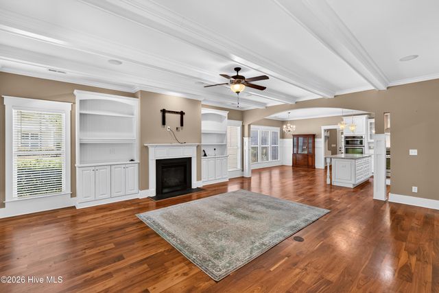 392 Shackleford Drive, Wilmington, NC 28411