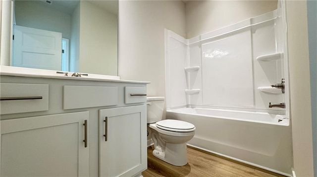 5401 Bancroft Lane, Gainesville, GA 30507