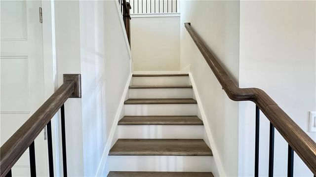 5401 Bancroft Lane, Gainesville, GA 30507