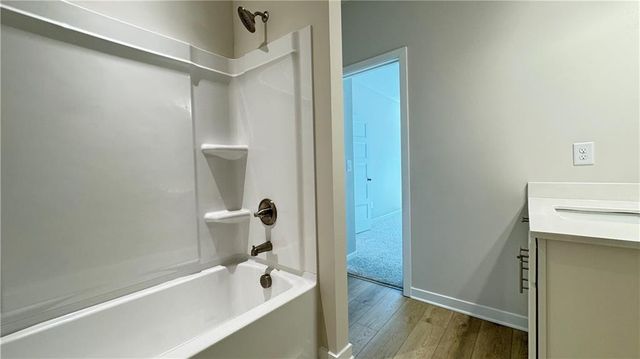 5401 Bancroft Lane, Gainesville, GA 30507