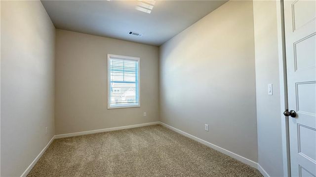 5401 Bancroft Lane, Gainesville, GA 30507