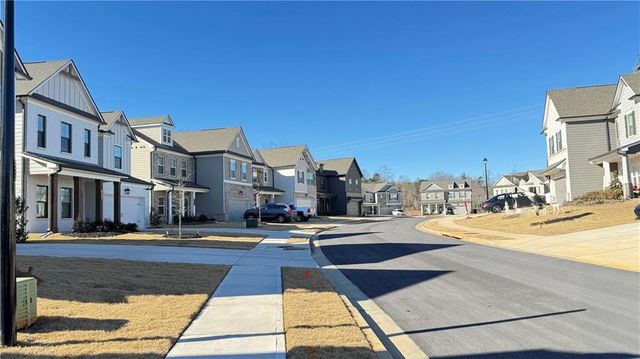 5401 Bancroft Lane, Gainesville, GA 30507