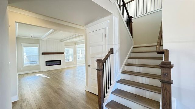 5401 Bancroft Lane, Gainesville, GA 30507