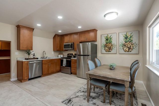 2273 Beckham Way, Hayward, CA 94541