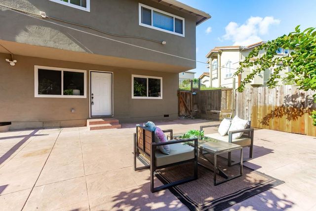 2273 Beckham Way, Hayward, CA 94541