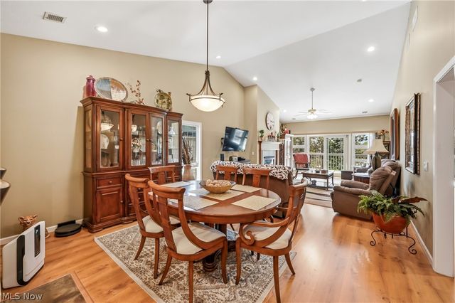 506 Milton Commons Boulevard, Lake Milton, OH 44429