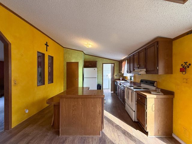 127 KAOLIN SPRING LN, Greenville, VA 24440