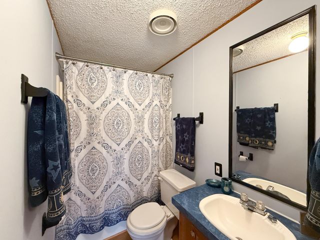 127 KAOLIN SPRING LN, Greenville, VA 24440