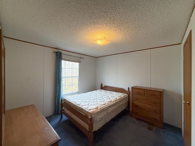 127 KAOLIN SPRING LN, Greenville, VA 24440