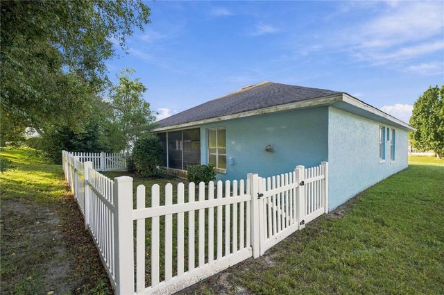 385 W BARCLAY Court, Beverly Hills, FL 34465
