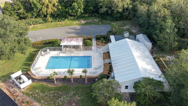 385 W BARCLAY Court, Beverly Hills, FL 34465