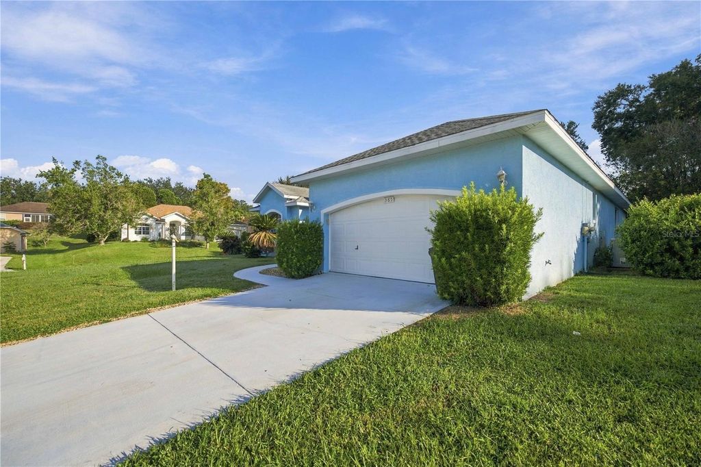 385 W BARCLAY Court, Beverly Hills, FL 34465