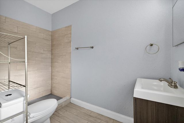 2208 N BOULEVARD, Tampa, FL 33602