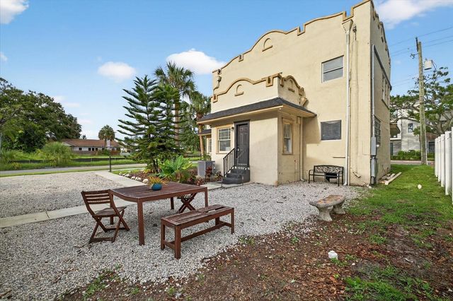 2208 N BOULEVARD, Tampa, FL 33602