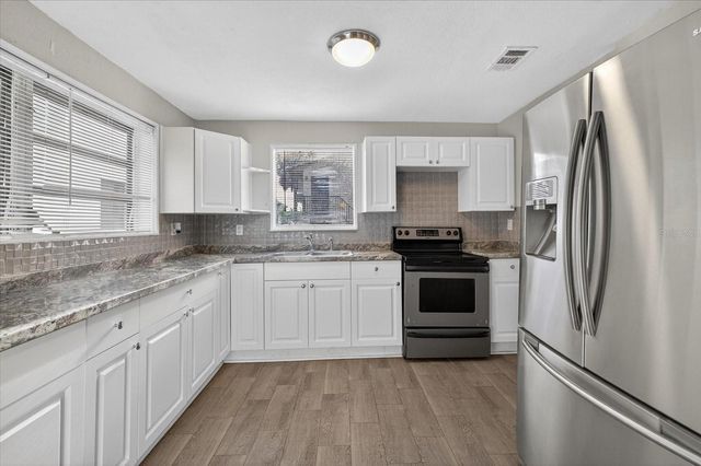 2208 N BOULEVARD, Tampa, FL 33602