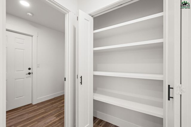 1511 SECLUDED DRIVE, North Pole, AK 99705