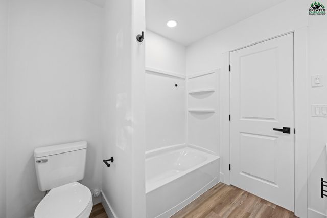 1511 SECLUDED DRIVE, North Pole, AK 99705