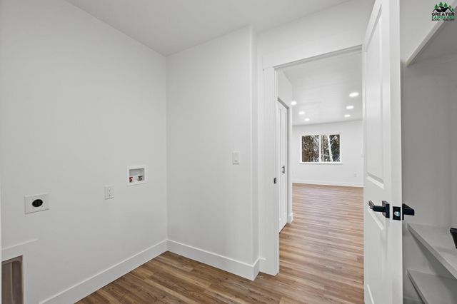 1511 SECLUDED DRIVE, North Pole, AK 99705