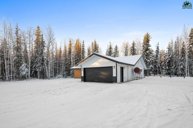 1511 SECLUDED DRIVE, North Pole, AK 99705