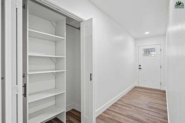 1511 SECLUDED DRIVE, North Pole, AK 99705