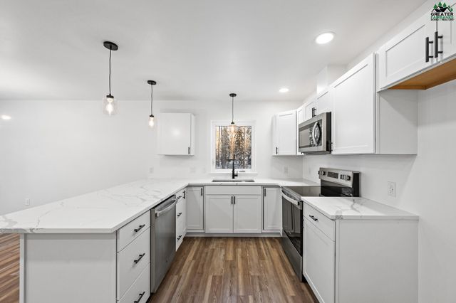 1511 SECLUDED DRIVE, North Pole, AK 99705