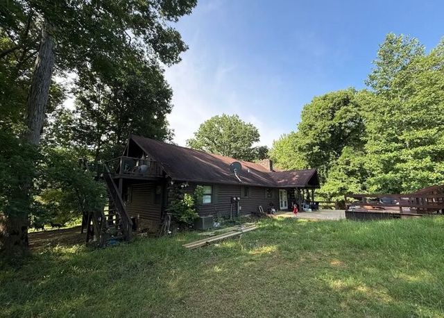 162 Tracy Rd, Hohenwald, TN 38462