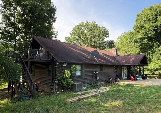 162 Tracy Rd, Hohenwald, TN 38462