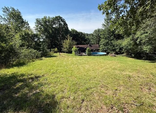 162 Tracy Rd, Hohenwald, TN 38462