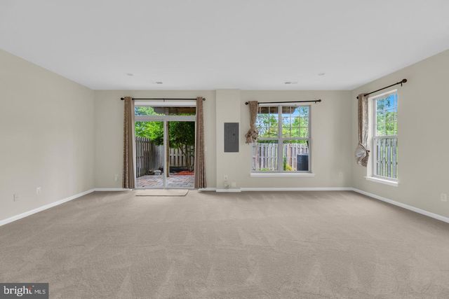 25284 ARROWROOT TER, Chantilly, VA 20152