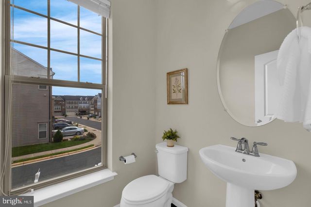 25284 ARROWROOT TER, Chantilly, VA 20152