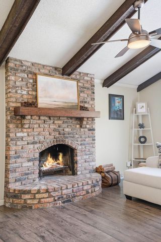 18224 23rd Avenue N, Plymouth, MN 55447