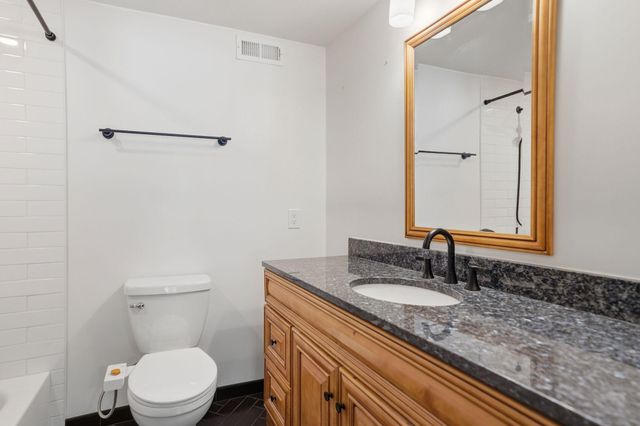 18224 23rd Avenue N, Plymouth, MN 55447