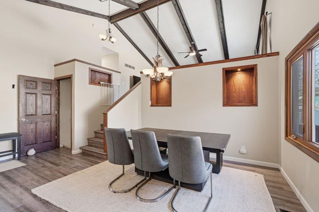 18224 23rd Avenue N, Plymouth, MN 55447