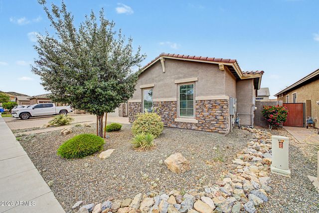 6618 W MADRE DEL ORO Drive, Phoenix, AZ 85083