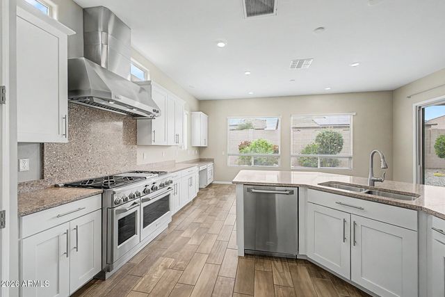 6618 W MADRE DEL ORO Drive, Phoenix, AZ 85083