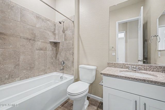 6618 W MADRE DEL ORO Drive, Phoenix, AZ 85083