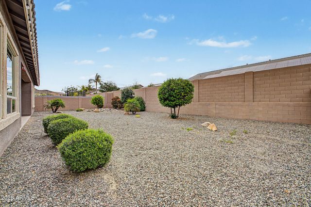 6618 W MADRE DEL ORO Drive, Phoenix, AZ 85083