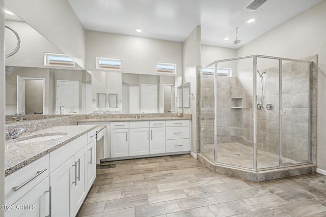 6618 W MADRE DEL ORO Drive, Phoenix, AZ 85083