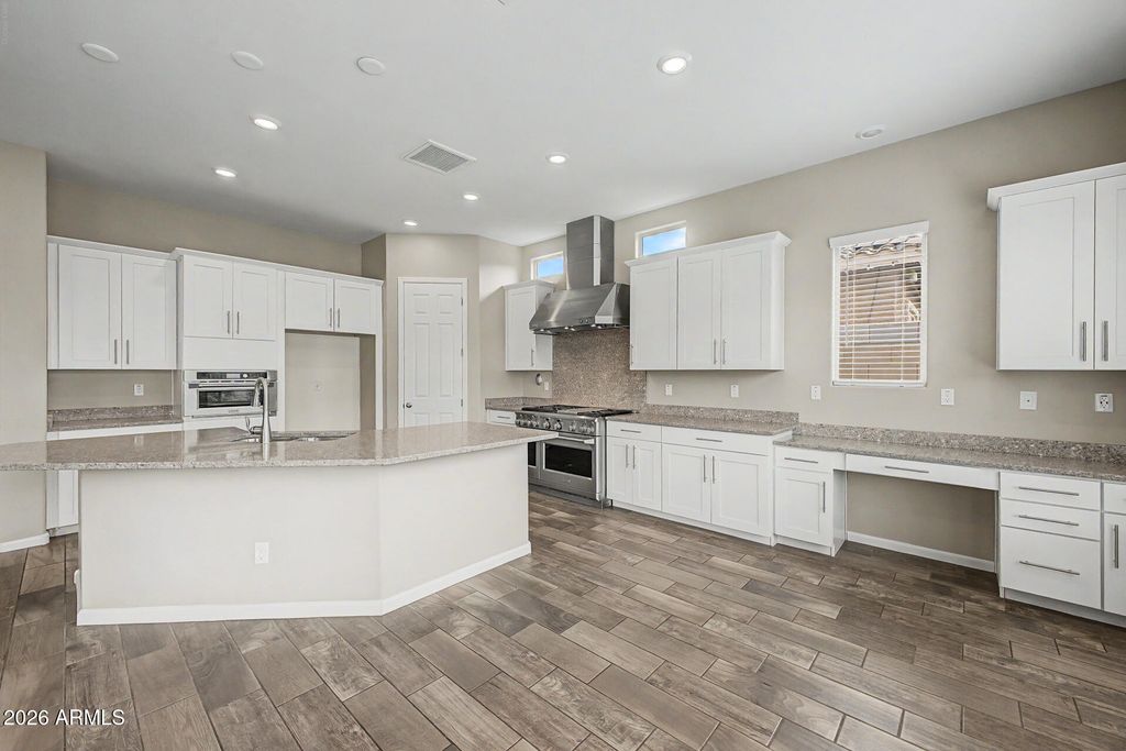 6618 W MADRE DEL ORO Drive, Phoenix, AZ 85083 — photo 2