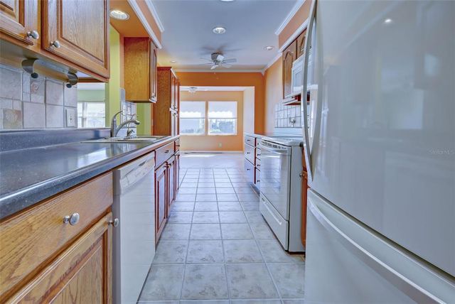 612 DEERWOOD AVENUE 169, Englewood, FL 34223