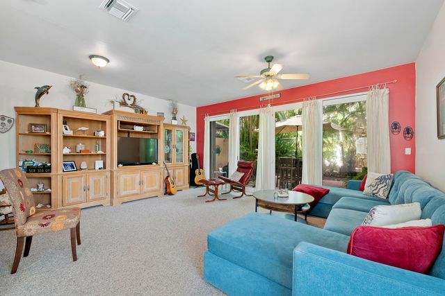 1950 Ne 7th St 105, Deerfield Beach, FL 33441