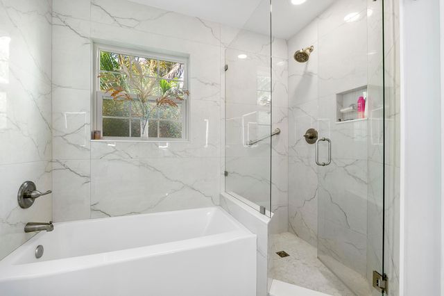 1950 Ne 7th St 105, Deerfield Beach, FL 33441