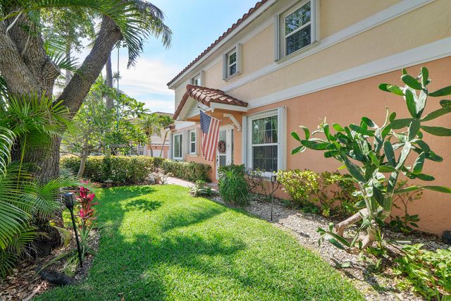 1950 Ne 7th St 105, Deerfield Beach, FL 33441