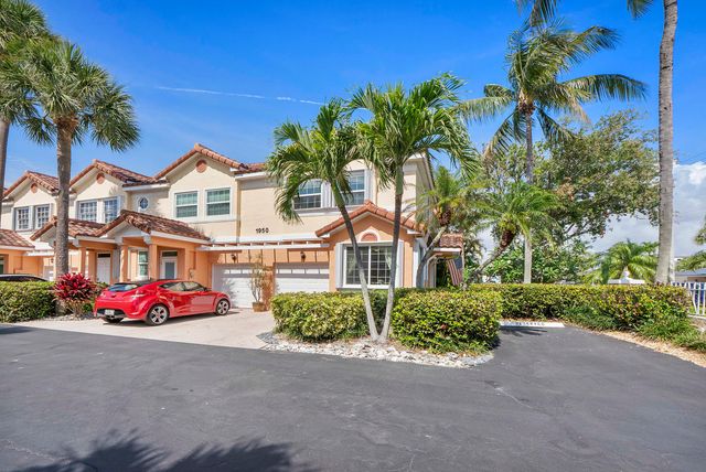 1950 Ne 7th St 105, Deerfield Beach, FL 33441
